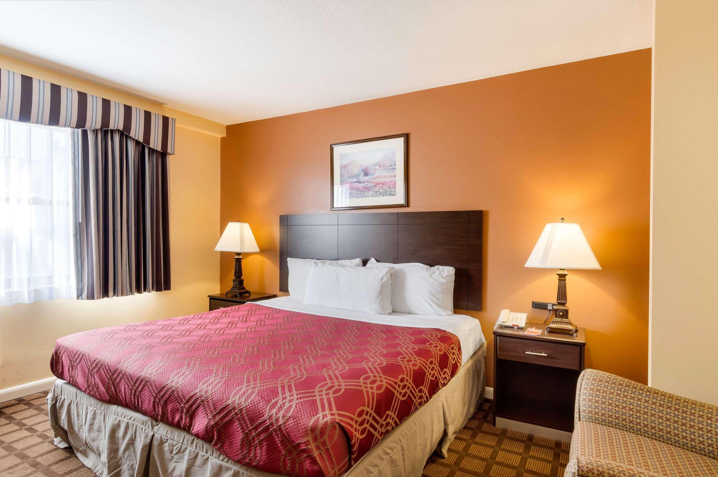 Econo Lodge Boston-Malden Esterno foto