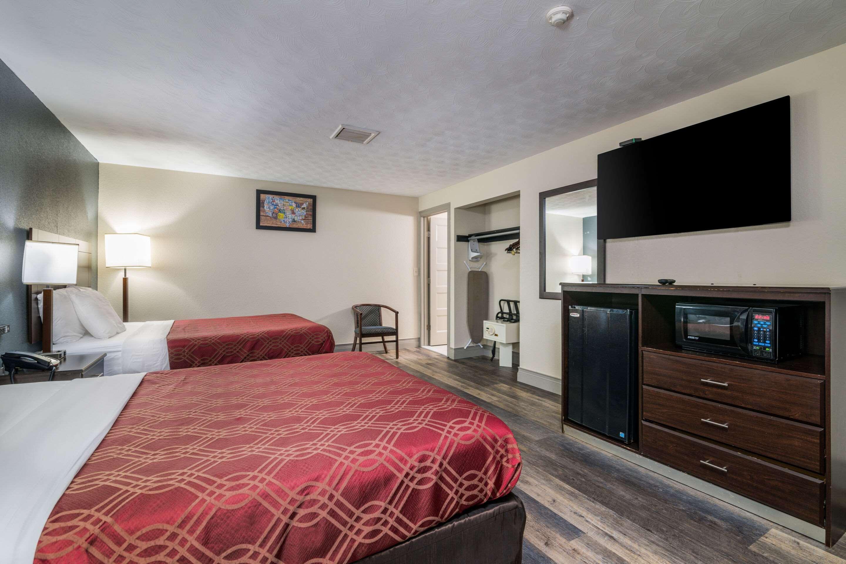 Econo Lodge Boston-Malden Esterno foto