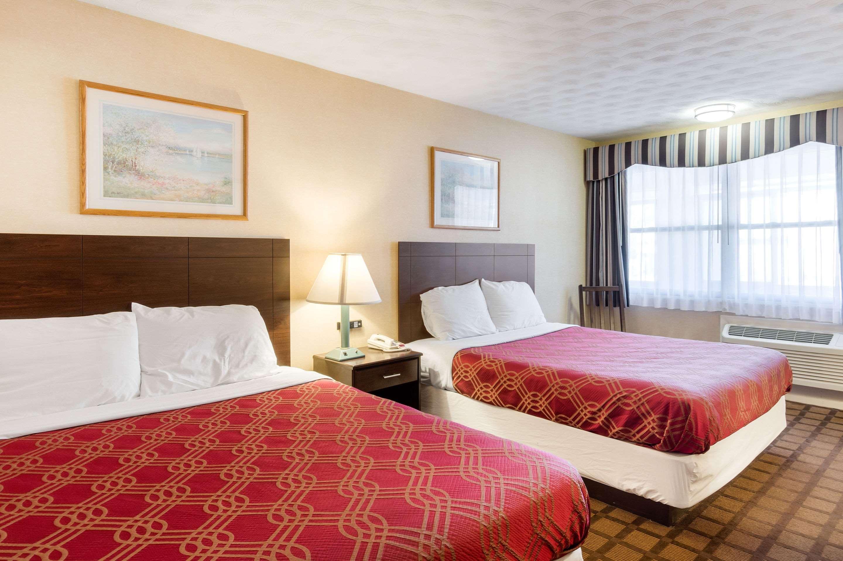 Econo Lodge Boston-Malden Esterno foto