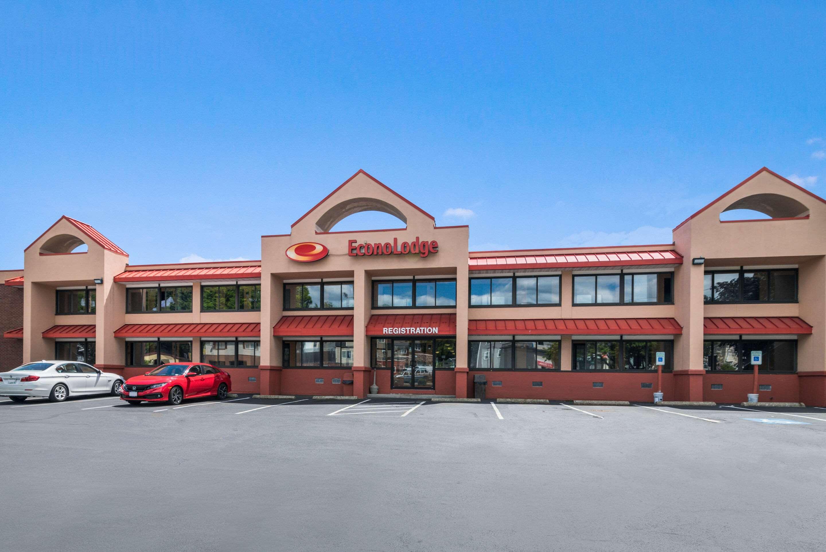 Econo Lodge Boston-Malden Esterno foto